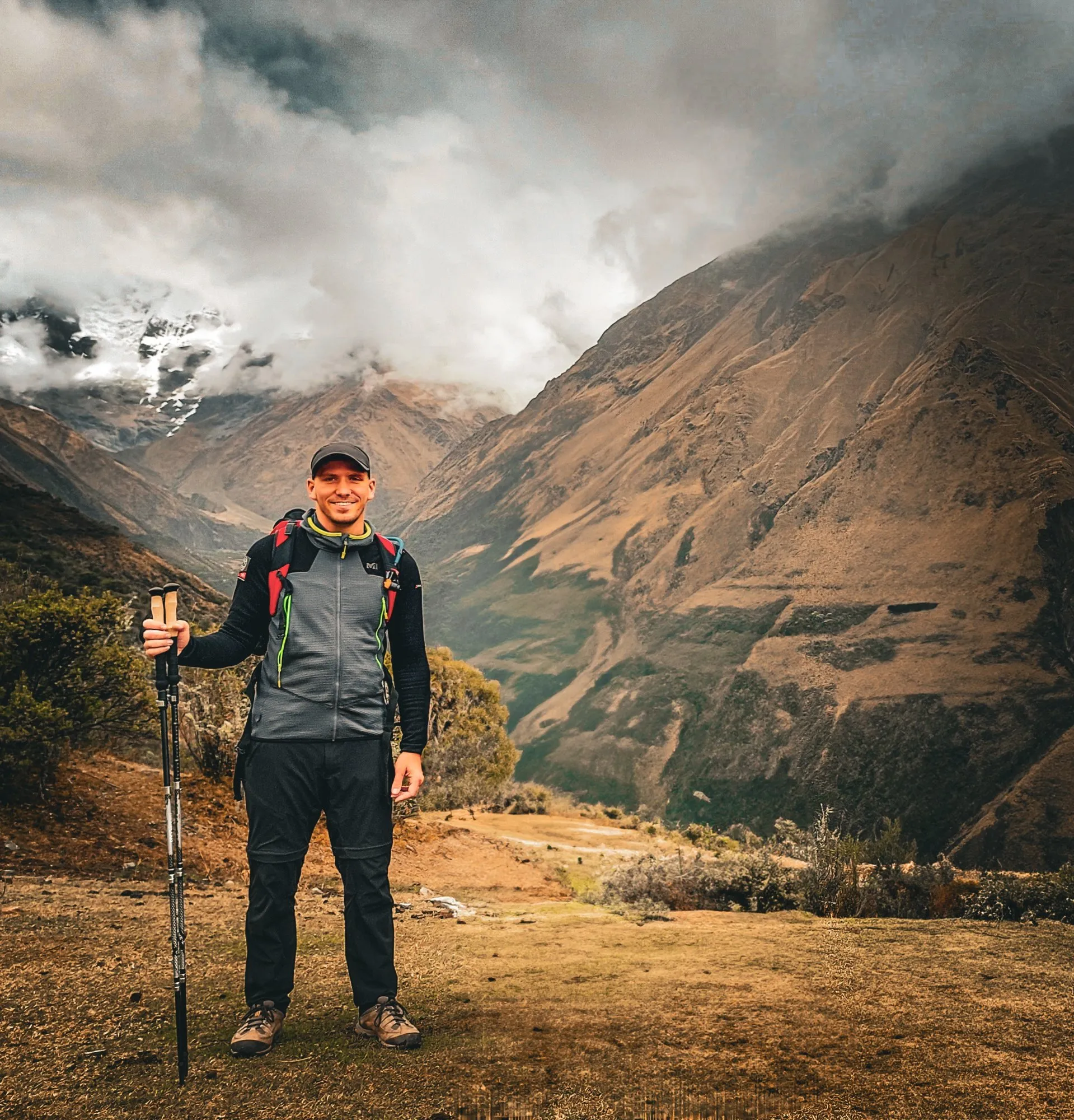 Daniel beim Trekking in Patagonien