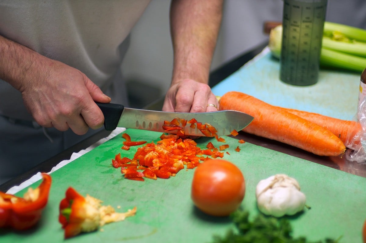 Reisekosten senken Selbst kochen