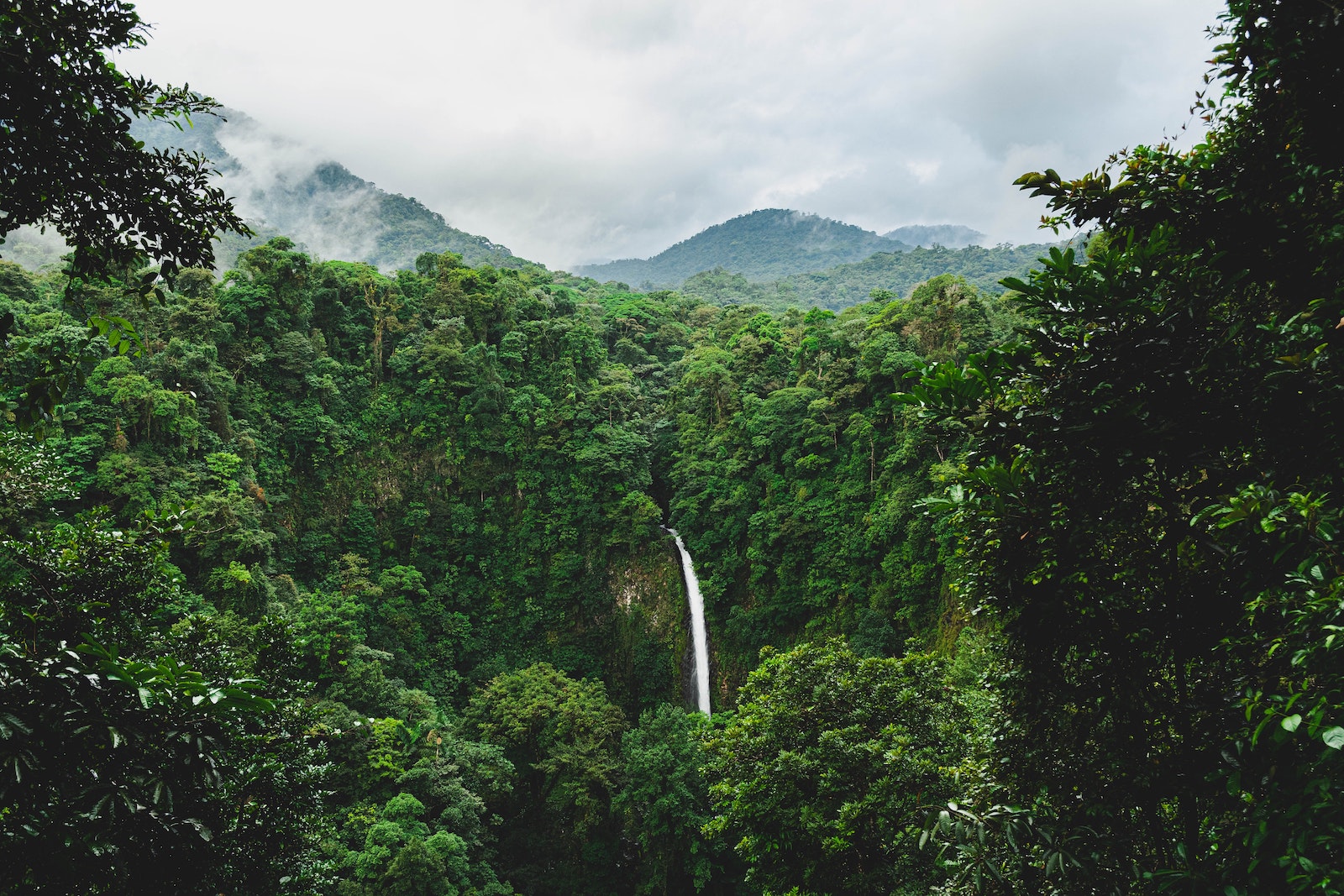 Podcast #10 - Costa Rica bereisen mit Sebastian Canaves 1
