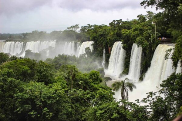 Iguazu-Wasserfälle in Argentinien & Brasilien: Die besten Tipps zum Besuch 3