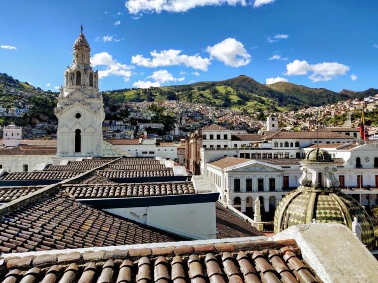 Die 18 schönsten Sehenswürdigkeiten in Quito + Reisetipps